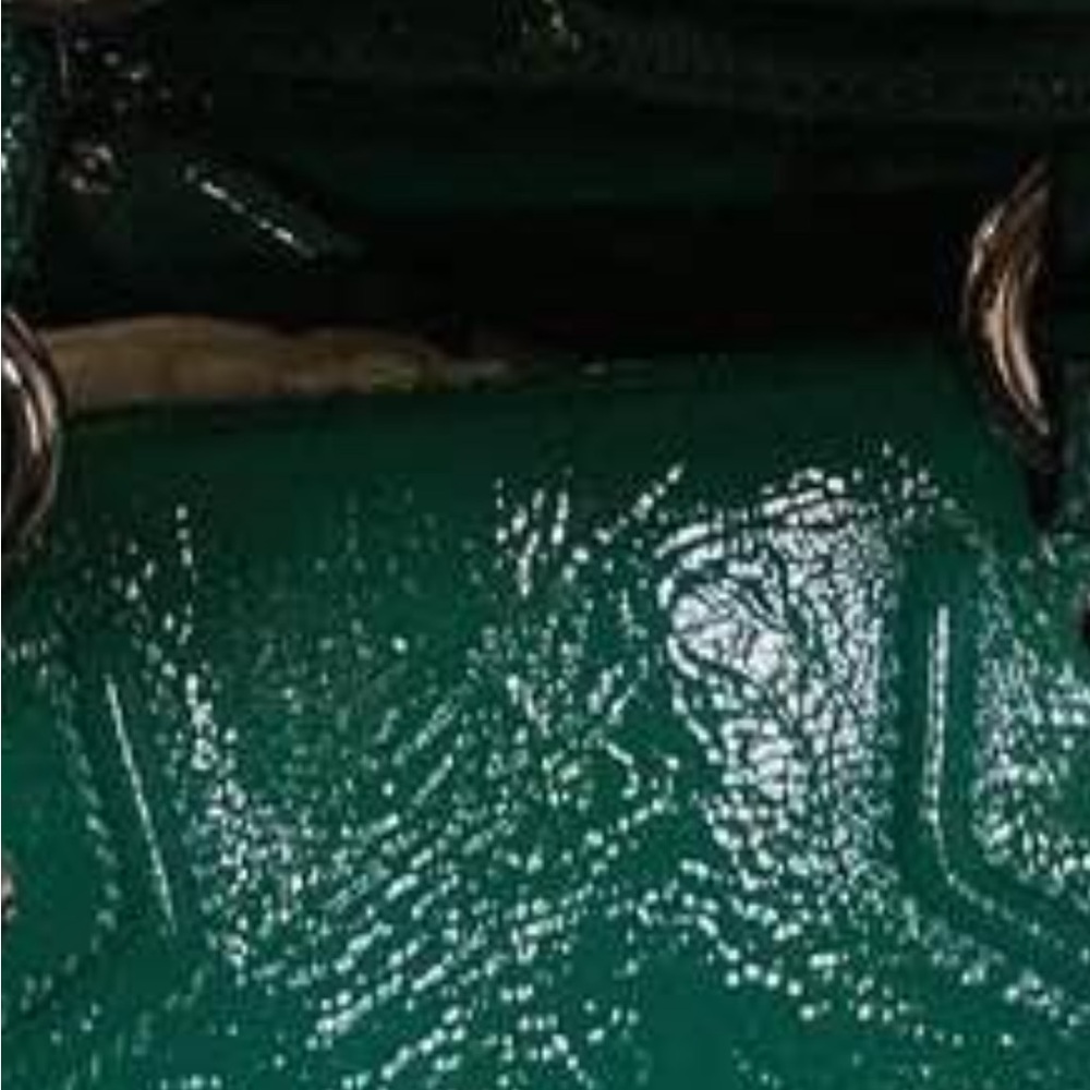 Coach Emerald Green Patent Leather Shoulder Bag - Picture 2 of 12